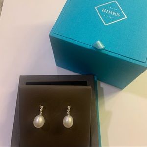 Birks Pearl and Diamond Earring.